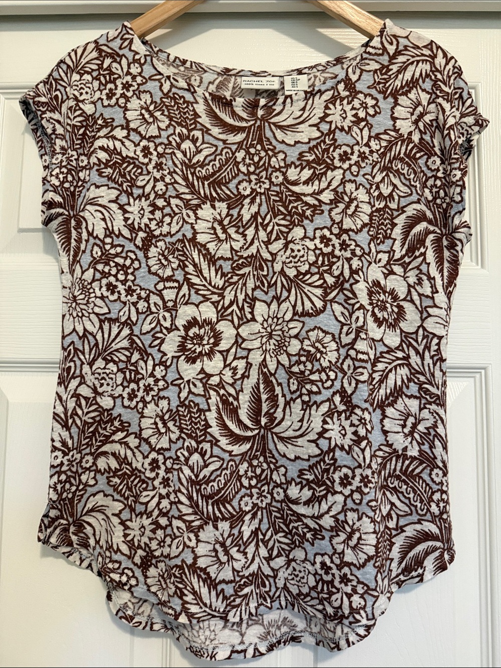 100% Linen Cap Sleeve Floral Tee by Rachel Zoe, size Small, like new condition